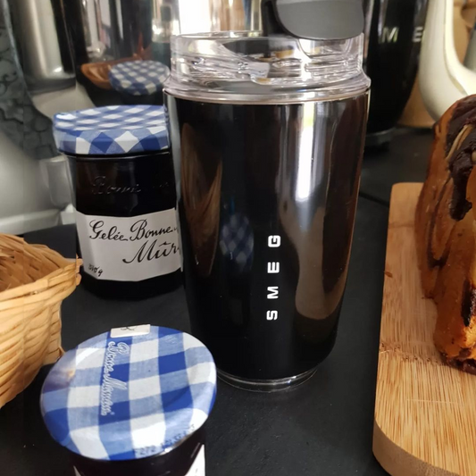 Elegant Thermos Mug - Stylish & Durable