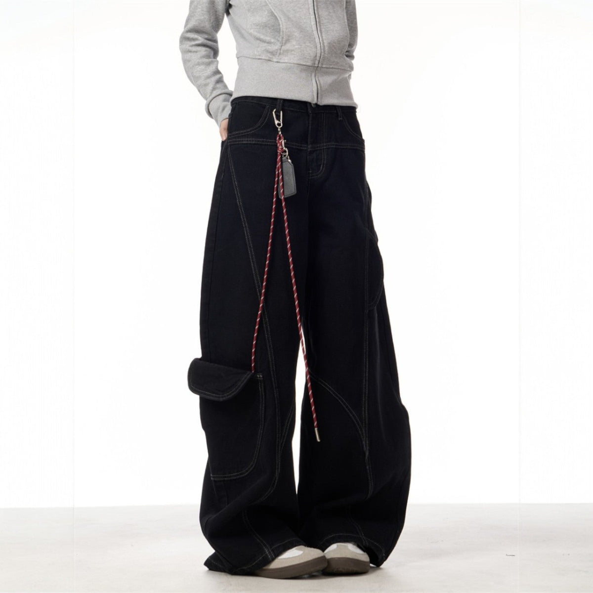 Image of Women's Wide Leg Cargo Pants