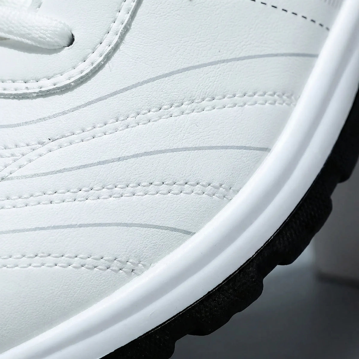 Avelor - Low Profile Men's Trainer