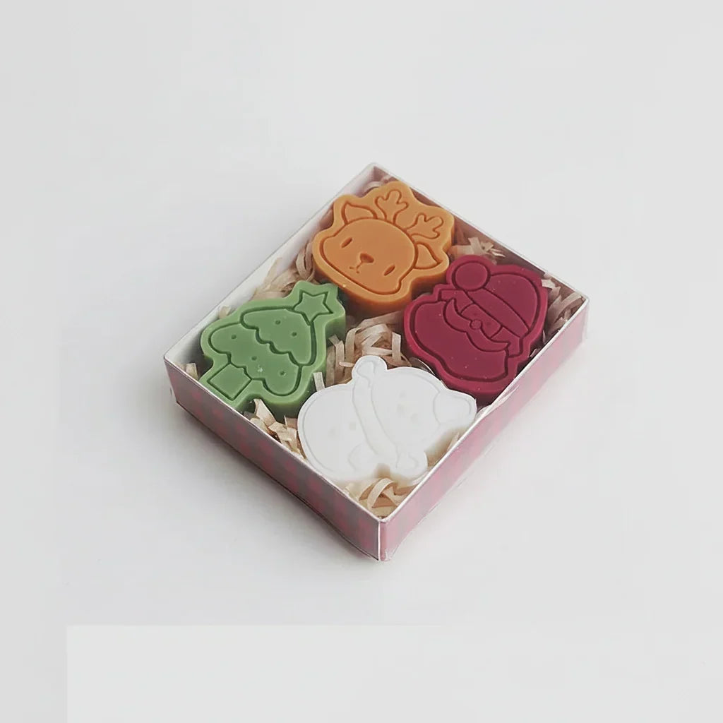 Christmas Candle Gift Set with Festive Designs and Decorative Shapes for Holiday Décor
