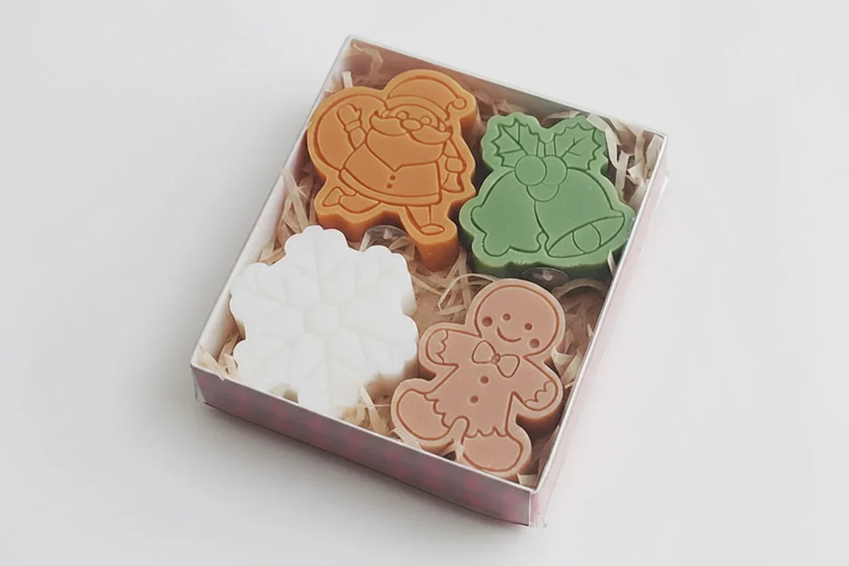 Christmas Candle Gift Set with Festive Designs and Decorative Shapes for Holiday Décor