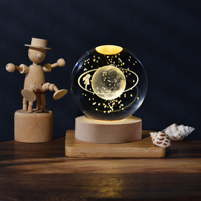Dayhills | 3D Planet Crystal Ball