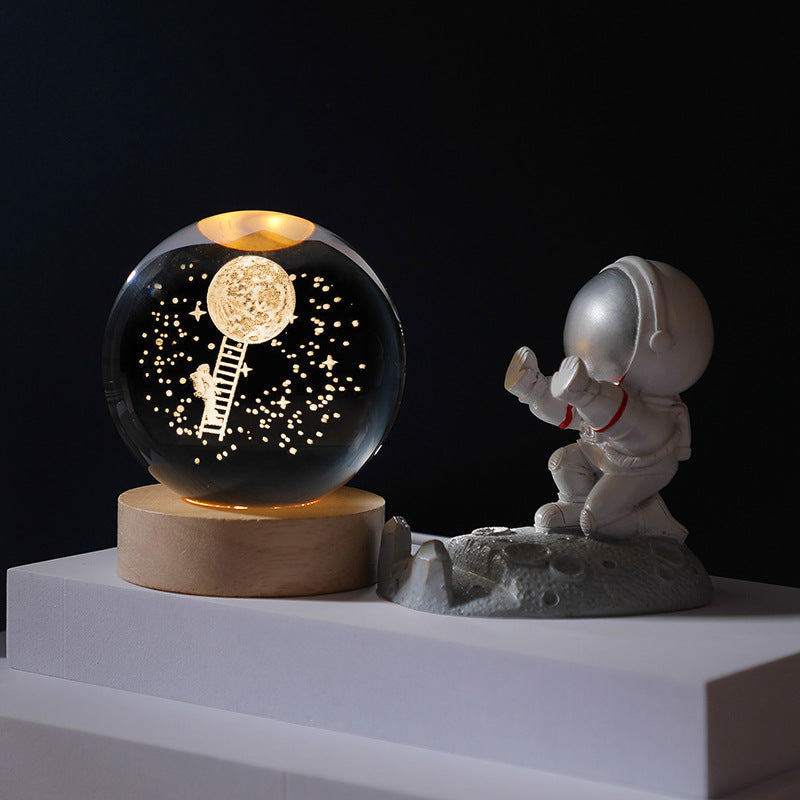Dayhills | 3D Planet Crystal Ball