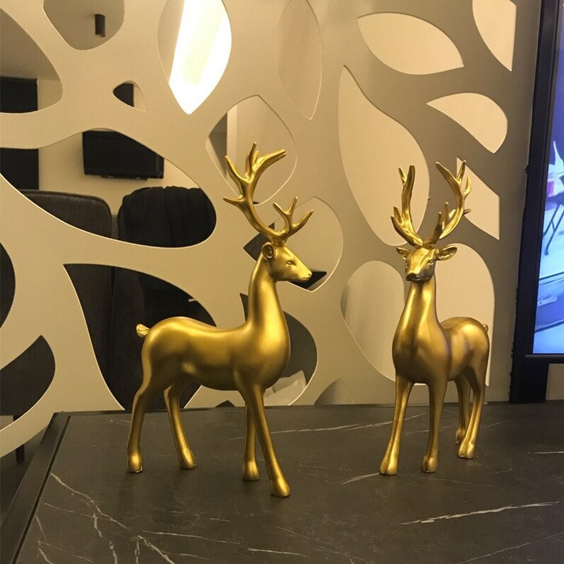 Dayhills | Golden Couple Deer Figurines