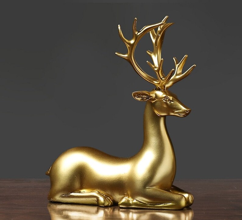 Dayhills | Golden Couple Deer Figurines