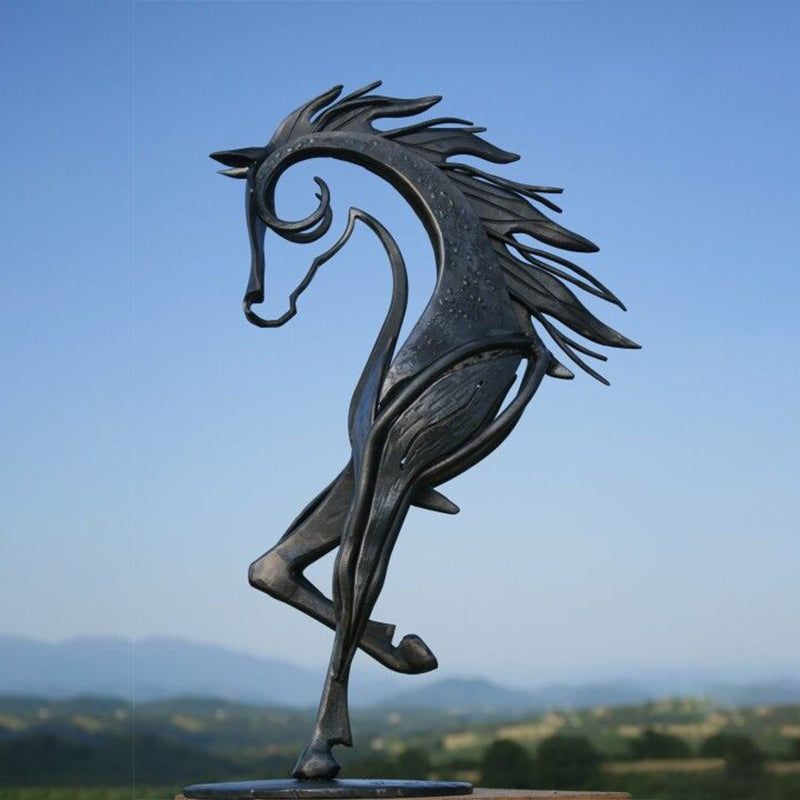 Dayhills | Kiss Horse Sculpture