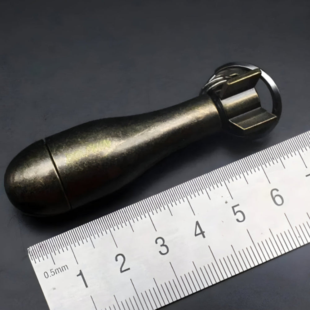 Dayhills | Survival Waterproof Flint Fire Starter Keychain