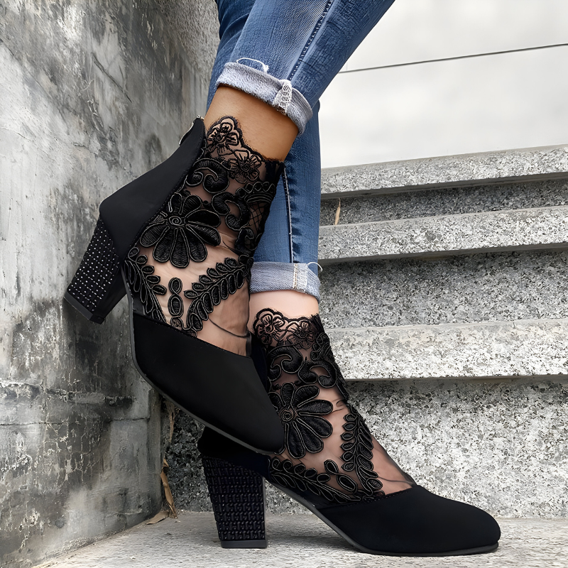 Comfortable and Breathable Orthopedic Heels