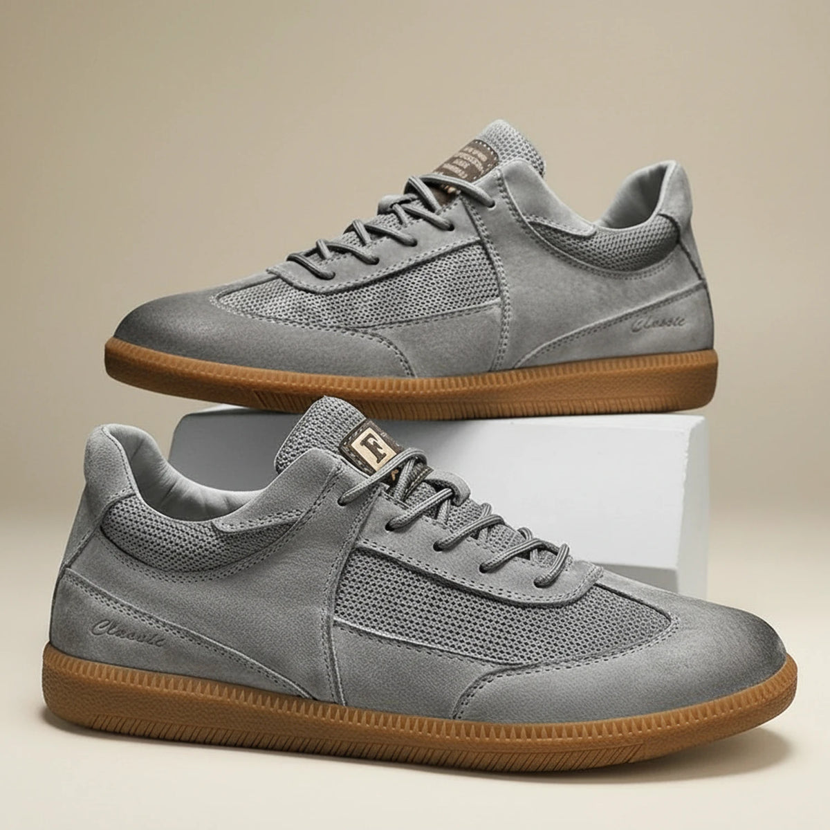 Men's Lace-Up Casual Sneakers