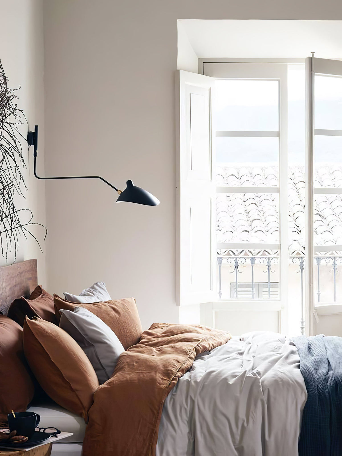 Serge Mouille Wall Sconce - Design Wall Lamp - Mobile Arms