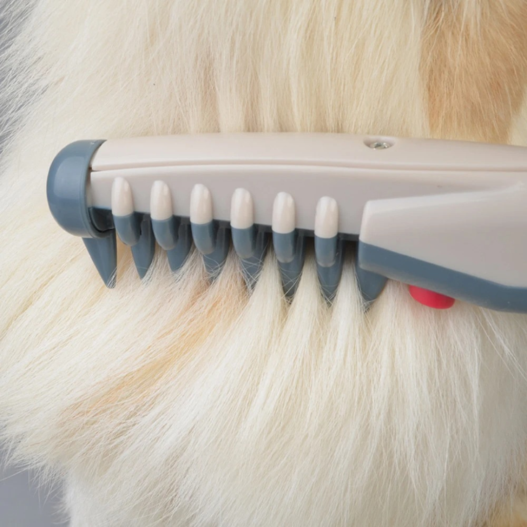Tangle-Free Pet Grooming Brush – Gentle & Effective Detangler for Cats & Dogs