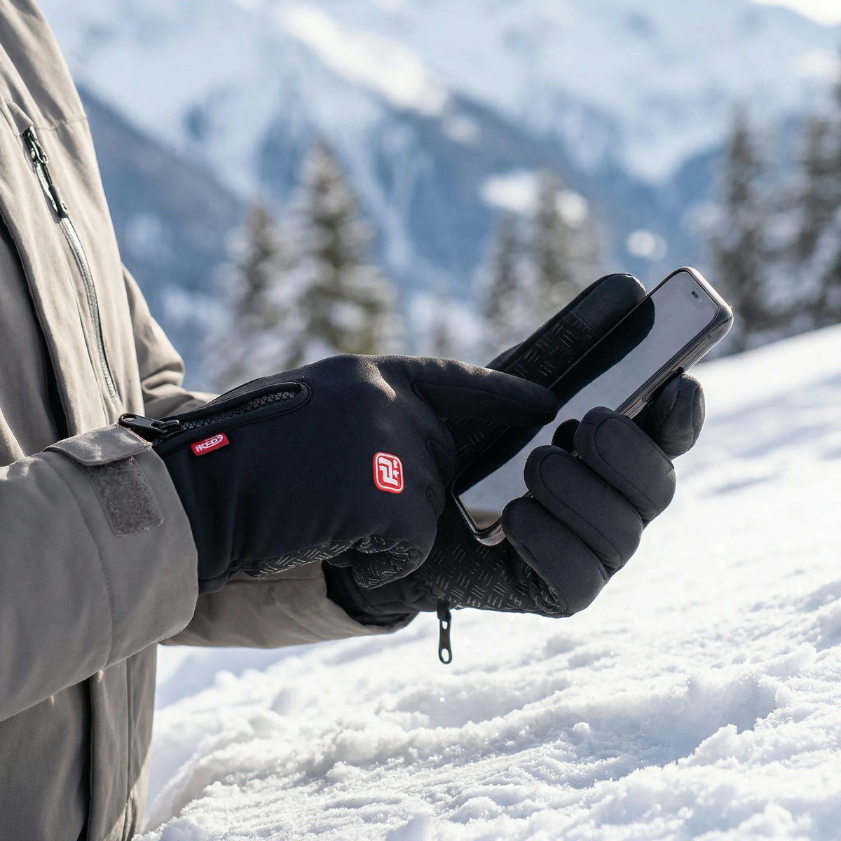 ThermaGlide - USB Heated Winter Gloves