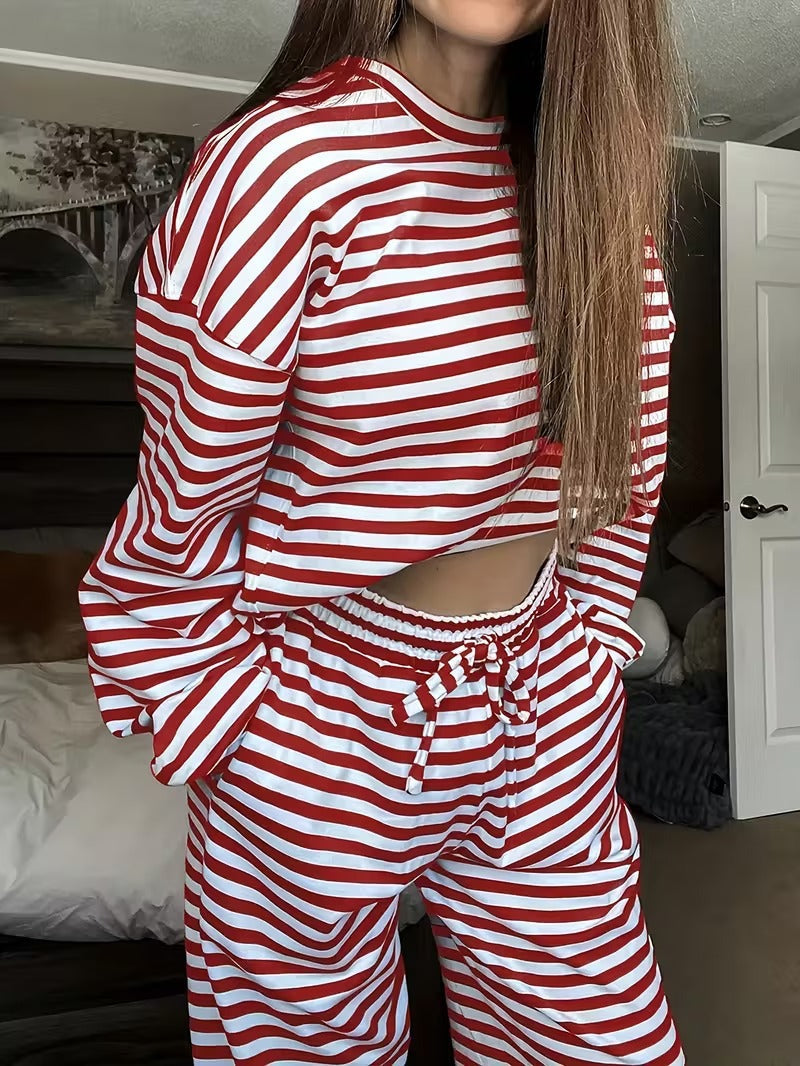 Women's Striped Loungewear Set with Oversized Sweatshirt and Elastic Drawstring Trousers